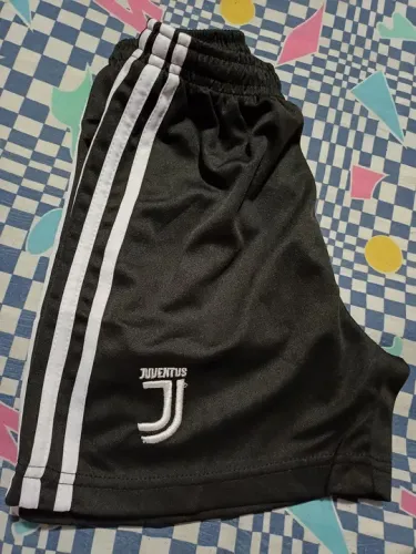 Short infantil