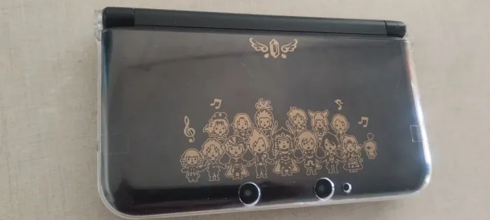 Nintendo 3DS Edição Limitada Final Fantasy
