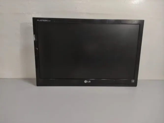 Monitor LG Flatron E1941 19pol Bivolt S/ Base Brl - Preto (Usado)