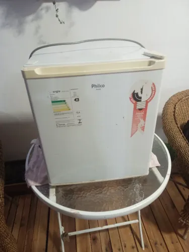 Frigobar Philco 127v