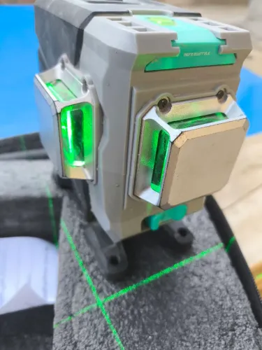 Nível a laser 12 linhas DEKO