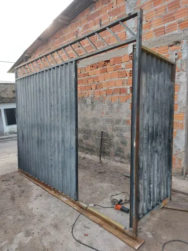 Manutenção em portões de ferro