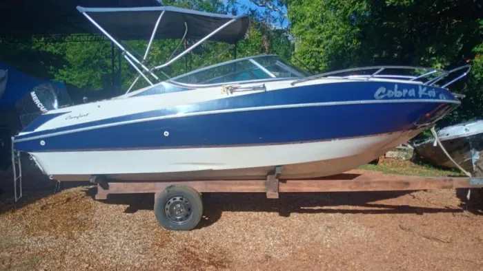 Lancha Ventura Confort 210 ano 2012