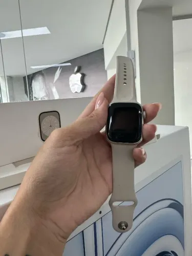 Apple Watch Series 8 GPS 41MM Modelo A2770 MNU93L/A Pulseira Star Alu Sp S/M