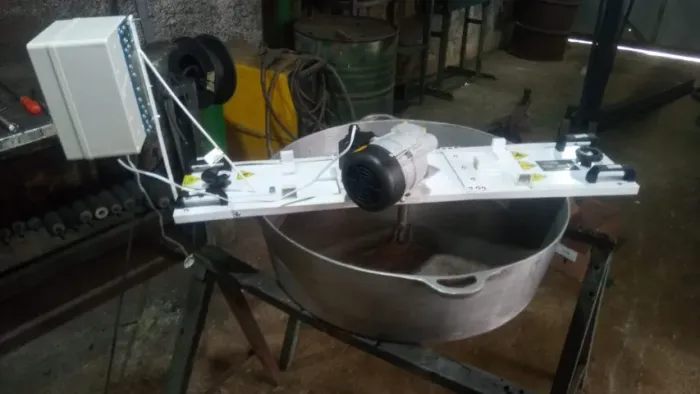Panela agitadora automática para doces