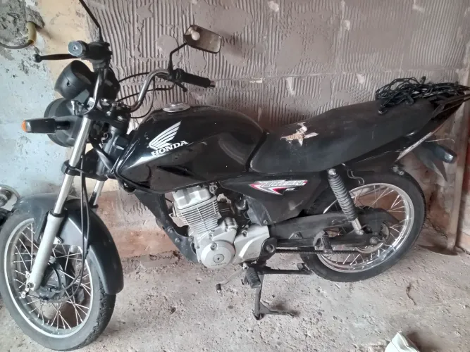 Vendo 8.000 chama aceito propostas 