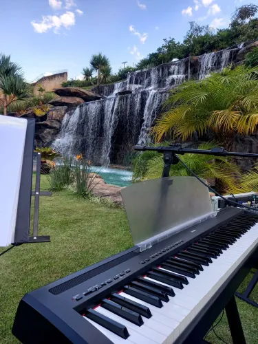 Piano Digital Yamaha P-85