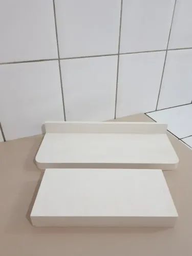 Kit com 2 Prateleiras em MDF - Semi Novas