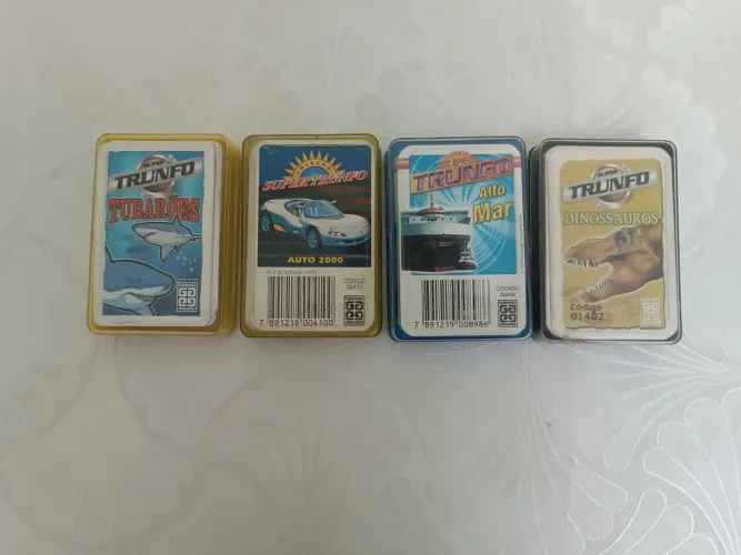 Coleção Super Trunfo Grow - Auto 2000, Alto Mar, Tubarões e Dinossauros