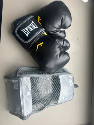 Luvas de Boxe Everlast - Treino e Competição