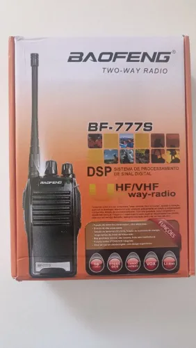 Rádio Comunicador BF-777S - 16 Canais