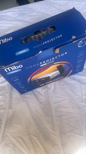 Projetor portátil Mibo 4K 2800 lumens 