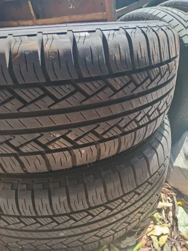 Pneus novo.265/65/17