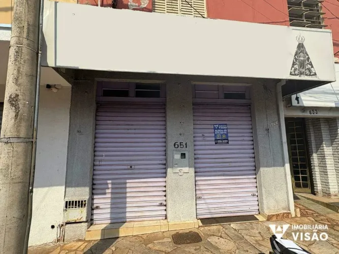 PONTO COMERCIAL COM 30m² COZINHA E BANHEIRO