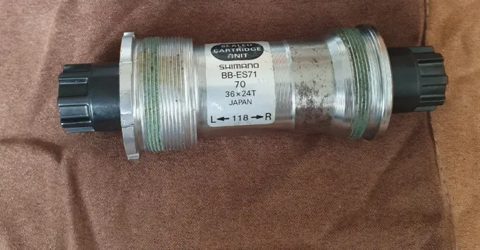 Movimento central Shimano BB-ES71 