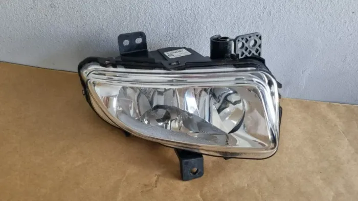Farol de milha LE Fiat Strada 2020/2024 Original 0052088137