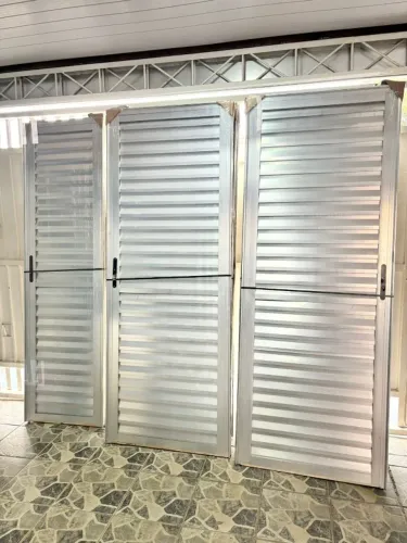 PORTA DE ALUMINIO - MODELO PALHETA - A PARTIR DE R$ 499,00