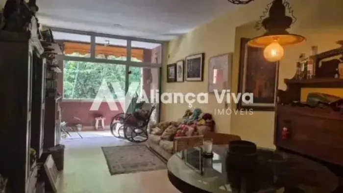 Raridade 2 quartos com vista Verde próximo ao Shopping da Gavea