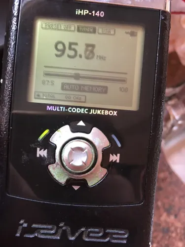 iRiver iHP-140 Multi-Codec Jukebox