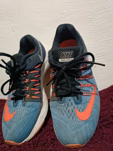 Tênis Nike Wmns Air Zoom Elite 8
