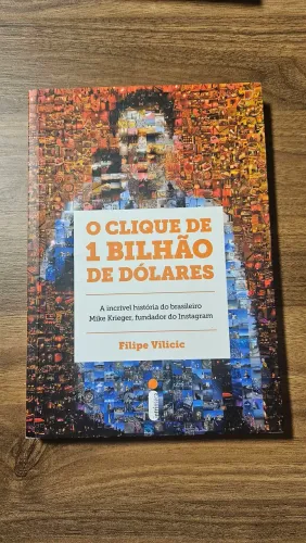 O clique de um bilhão de dólares. Ótimo estado de conservação.