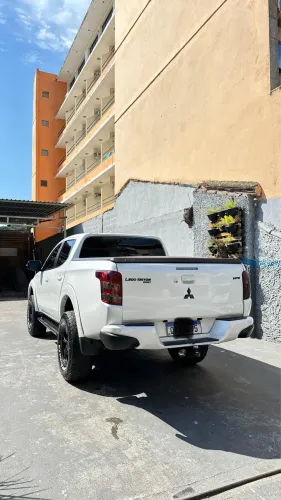 Mitsubishi L200 Triton Sport HPE 2.4 CD Diesel Aut. 2019