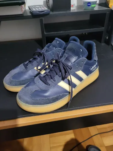 Tênis Adidas Samba RM