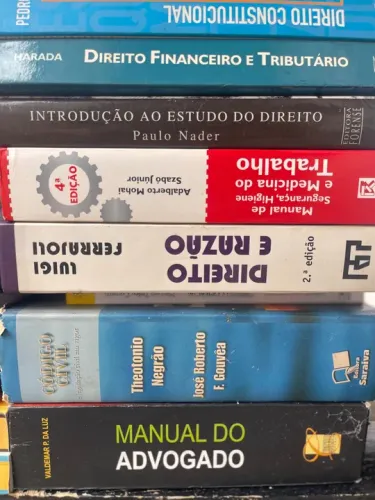 Livros de Direito e Contabilidade - Vários Temas -