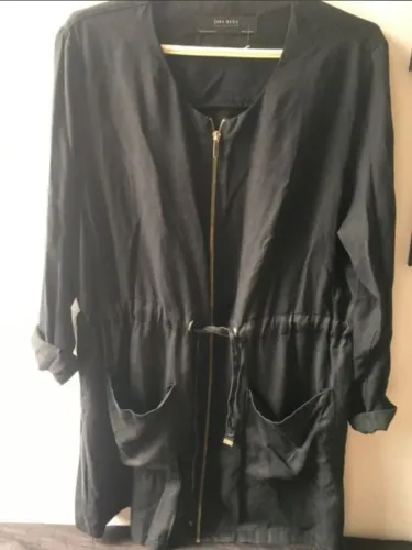 Parka zara preta