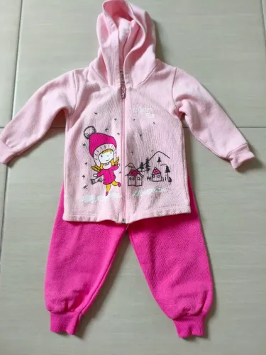 Conjunto de moletom - tamanho 2.