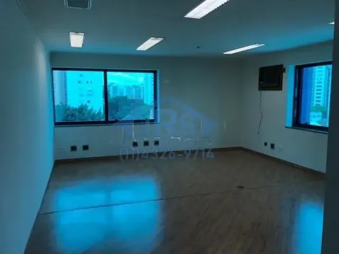 Sala à venda em São Paulo, Jardim Sao Paulo(Zona Norte), com 35 m², Condomínio Chácara San