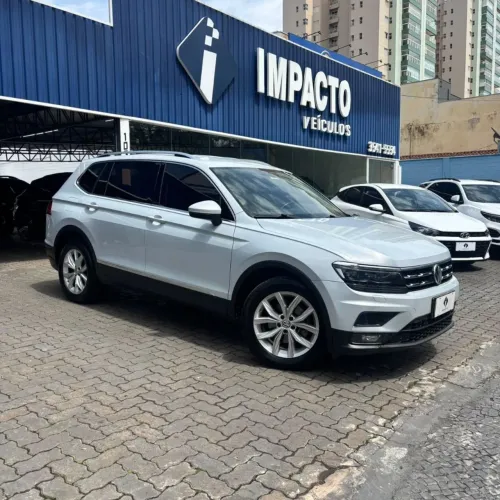 Volkswagen Tiguan Allspac Comf 250 TSI 1.4 Flex 2018