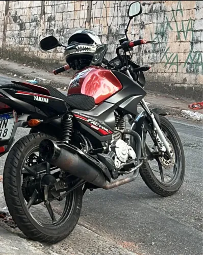 Moto Factor 150 ano 2015/16
