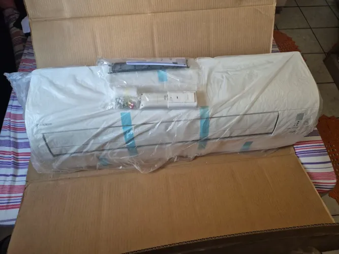 evaporadora daikin 18.000 btus, inverte