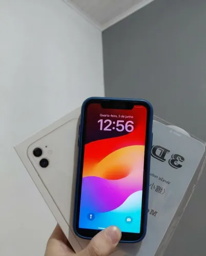 IPhone 11 64GB ÓTIMO ESTADO + Película (PRA VENDER LOGO)