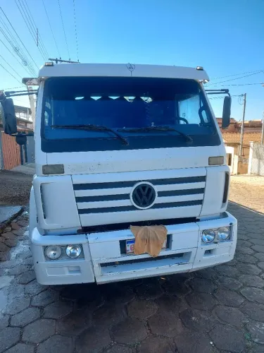 Volkswagen 18-310