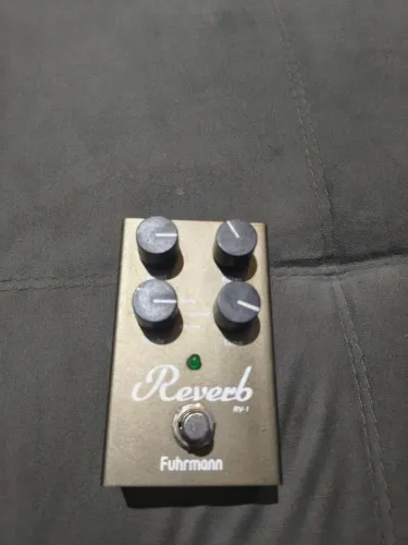 Pedal Reverb rv1 fhurman