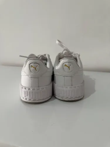 Tenis