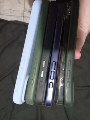 6 capas iPhone 17 pro max