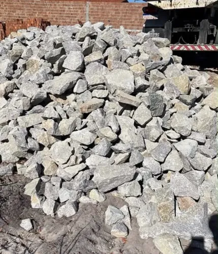 PEDRA RACHÃO