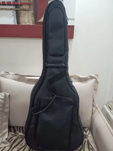 Capa para Violão (Soft Case) Preta! Em Couro...