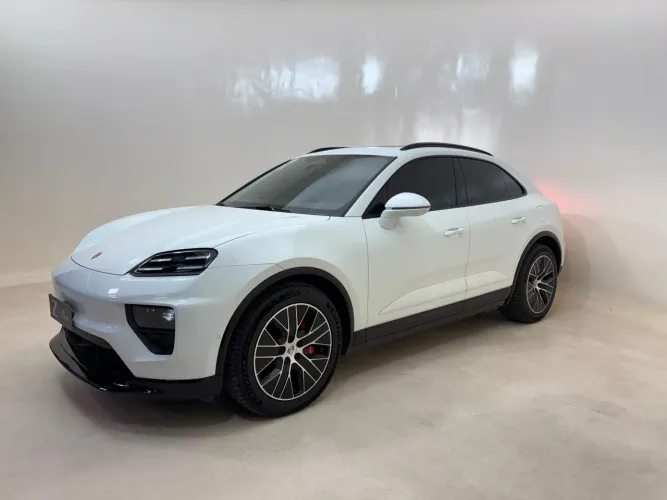 Porsche Macan 4S (elétrico) 2025