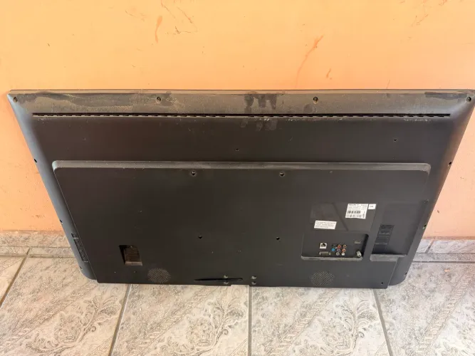 Tv Philips 43 (Leia o anúncio)