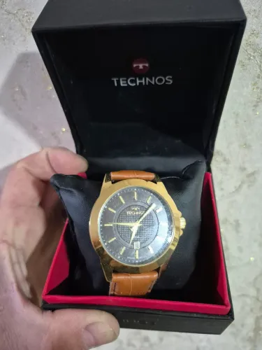 Relogio technos
