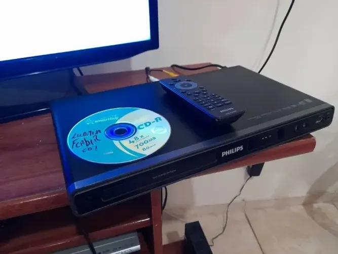 Reprodutor de dvd e cd philips tudo original