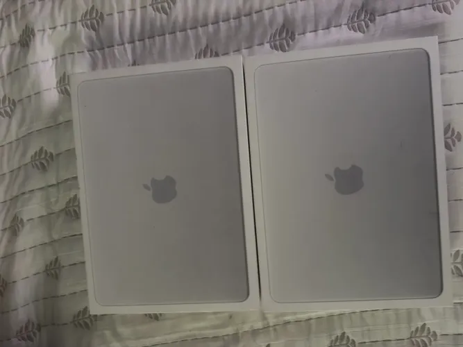 MacBook Neo 512 LACRADO