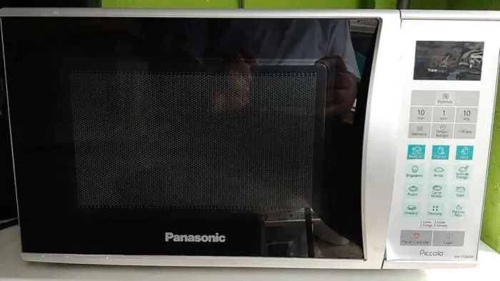 Microondas Panasonic 21L