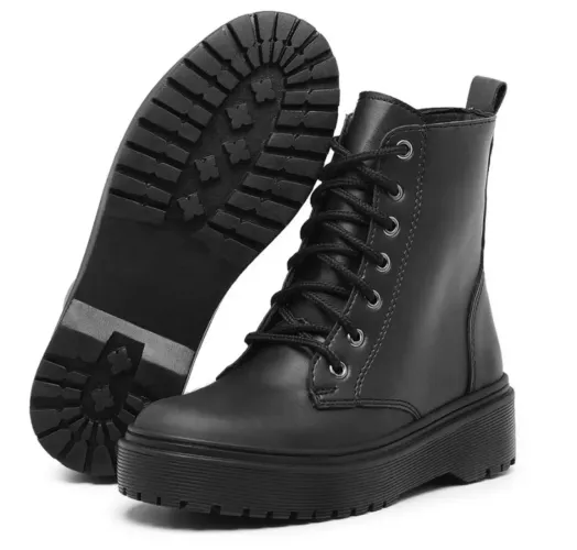 Bota preta feminina