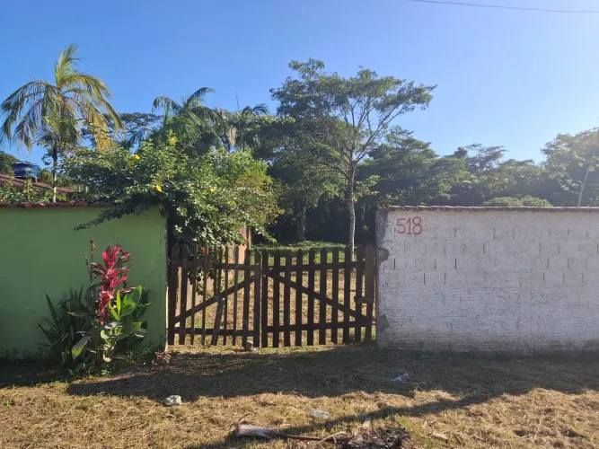 Ótimo terreno na Chácara Patrícia 10x50