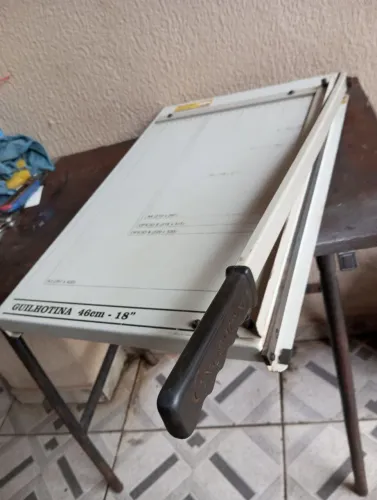 Guilhotina manual profissional EXCÊNTRIX A3 